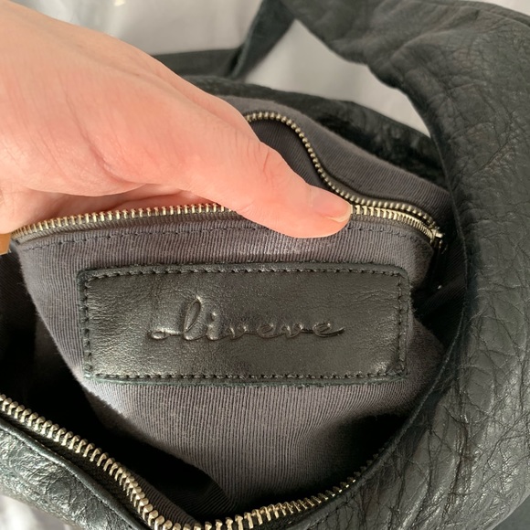 Oliveve Zipper Tote - Picture 2 of 7